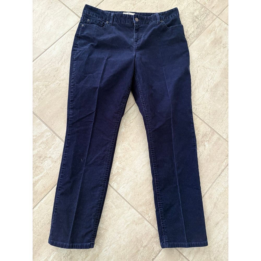 LL Bean favorite fit pants